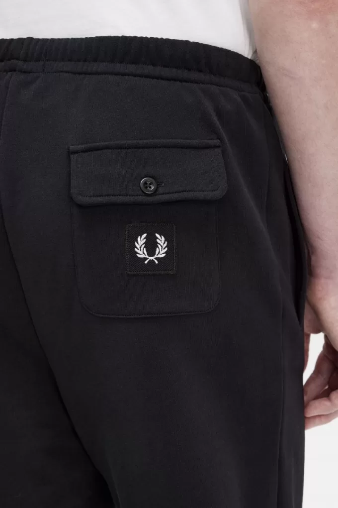 Badge Detail Track Herrenhose Schwarz