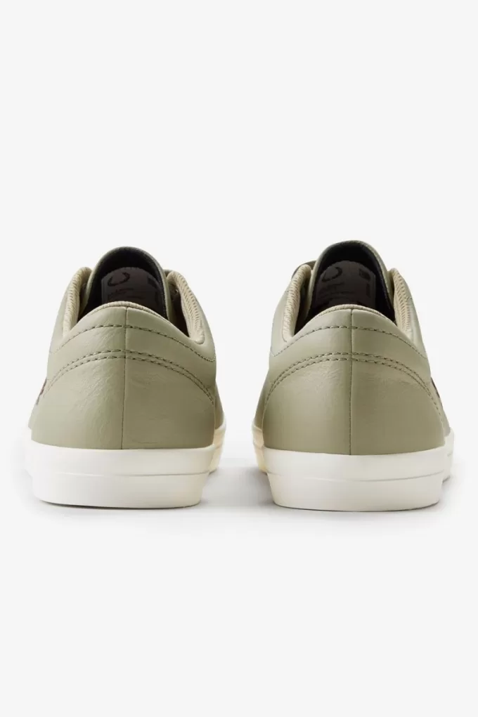 Baseline Herren-Tennisschuhe, warmes Grau und Dunkelrot Baseline Herren-Tennisschuhe, warmes Grau und Dunkelrot