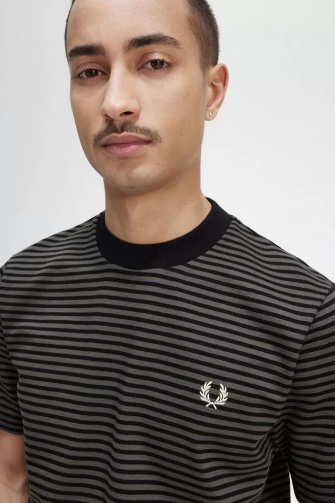 Fine Stripe Heavyweight Herren T-Shirt Schwarz Feldgrün Fine Stripe Heavyweight Herren T-Shirt Schwarz Feldgrün