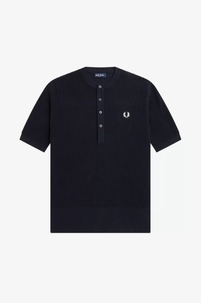 Geripptes gestricktes Herrenhemd von Fred Perry, Marineblau