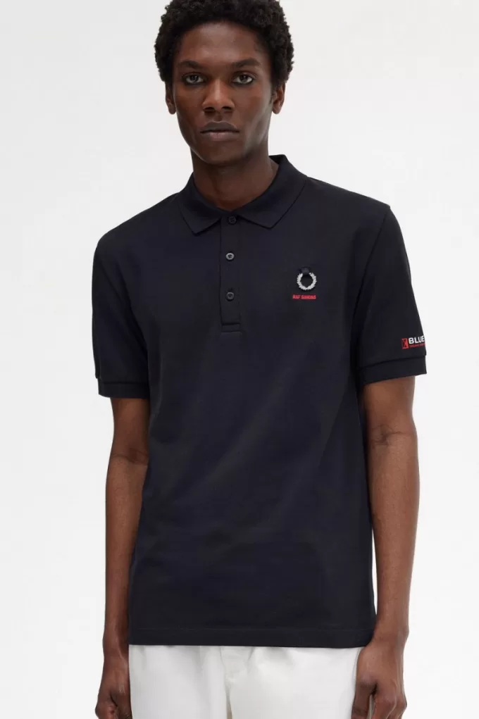 Herren-Poloshirt mit bedruckten Ärmeln, Schwarz