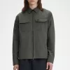 Leichtes Herrenhemd mit Reißverschluss von Fred Perry, Feldgrün