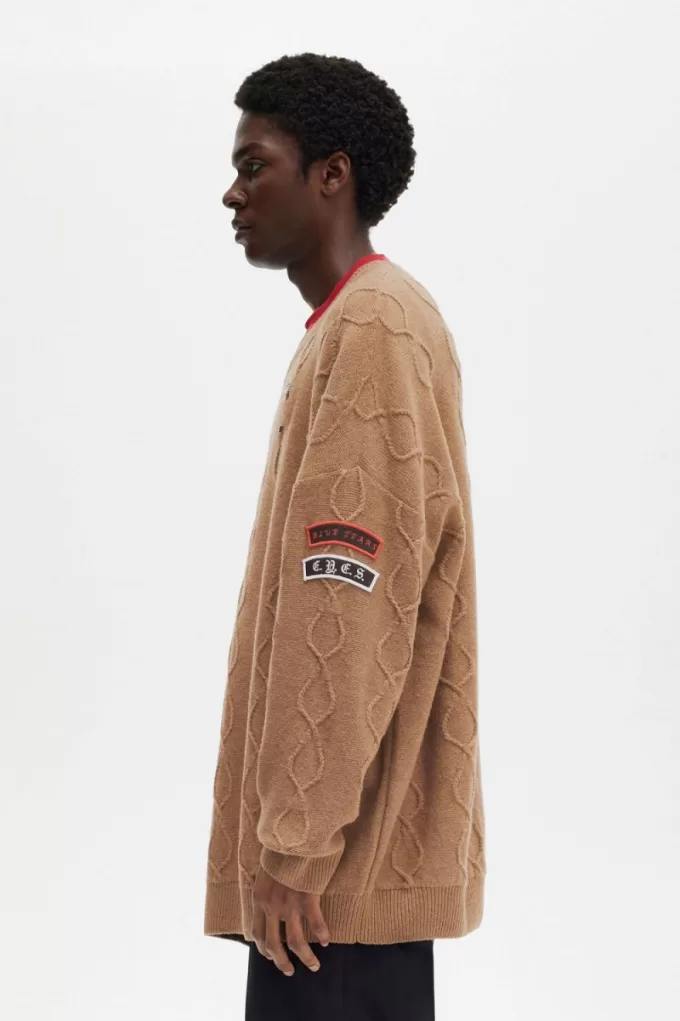 Patch Detail Übergroßer Herrenpullover Grün Patch Detail Übergroßer Herrenpullover Grün