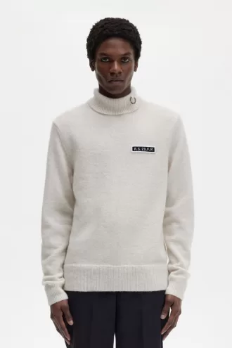 Rollkragenpullover für Herren von Fred Perry, Beige