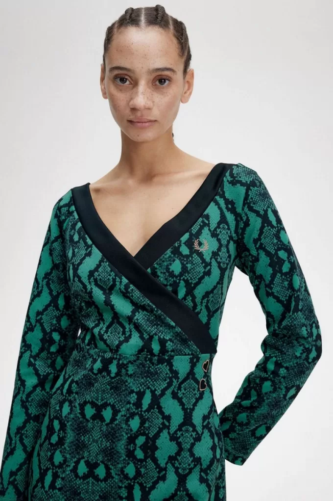 Schulterfreies Damenkleid mit Schlangenmuster von Deep Mint