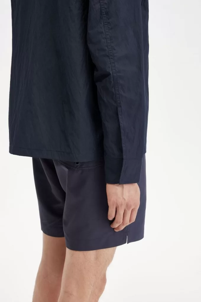 Strukturiertes Herrenhemd mit Reißverschluss von Fred Perry, Marineblau