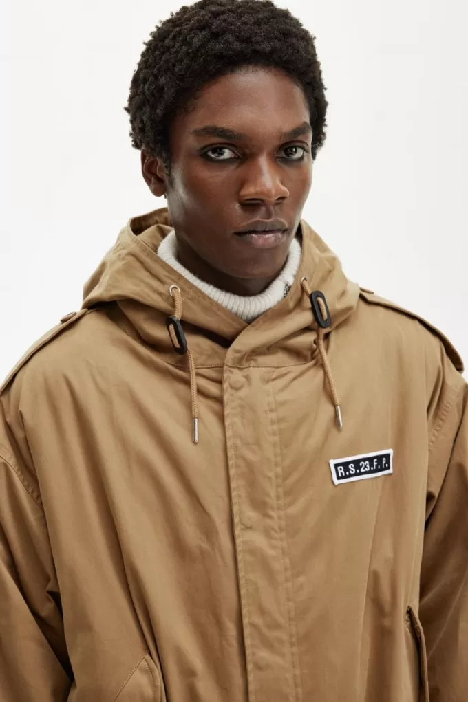 bedruckter Herrenparka Grün