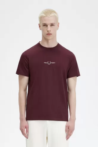 besticktes Herren-T-Shirt Oxblood